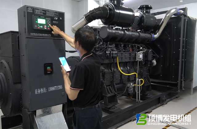 柴油發(fā)電機(jī)組潤滑系統(tǒng)深度維護(hù)：精密策略助力減少磨損，顯著提升設(shè)備耐久性